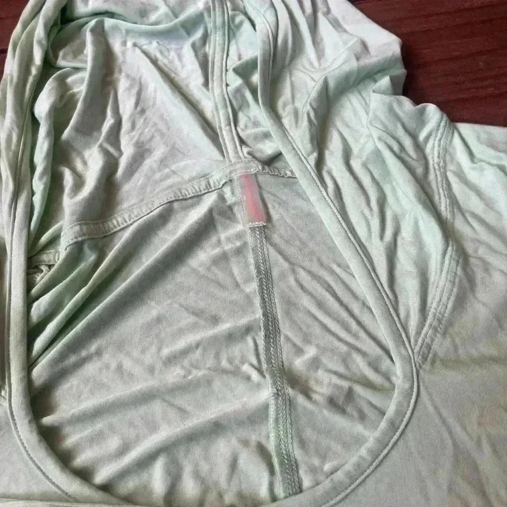 FP MOVEMENT Long sleeve layering top XS lime green - Picture 2 of 4